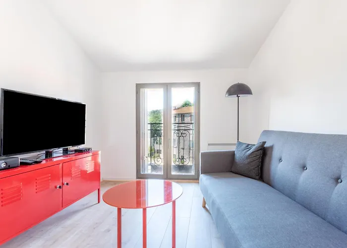 Vermeille - Appt 2p Avec Jolie Vue Appartement *